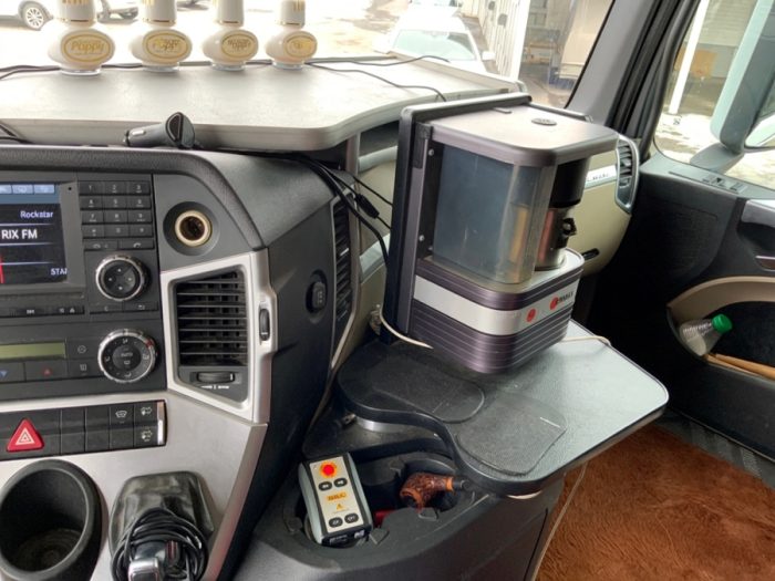 2014 Mercedes-Benz Actros 3363 - Image 15