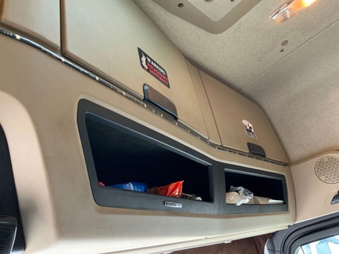 2014 Mercedes-Benz Actros 3363 - Image 17