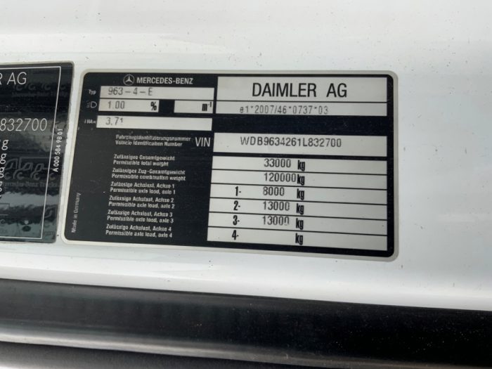 2014 Mercedes-Benz Actros 3363 - Image 25