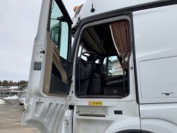 2014 Mercedes-Benz Actros 3363 - Image 3