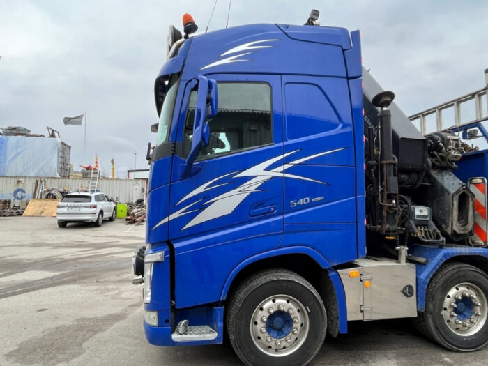 2014 Volvo FH-56 - Image 25