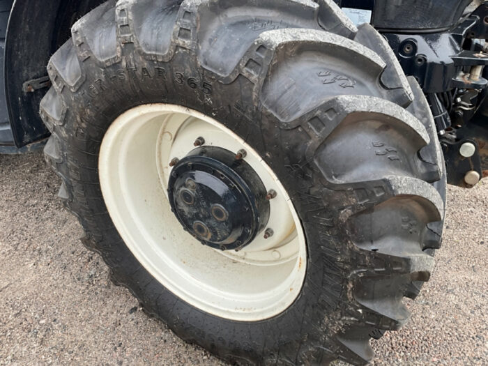 2015 New Holland T6.175AC - Image 18