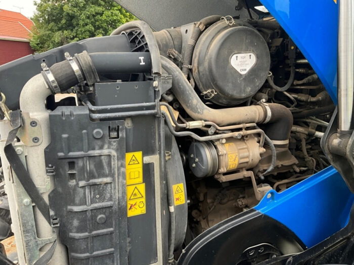 2015 New Holland T6.175AC - Image 24