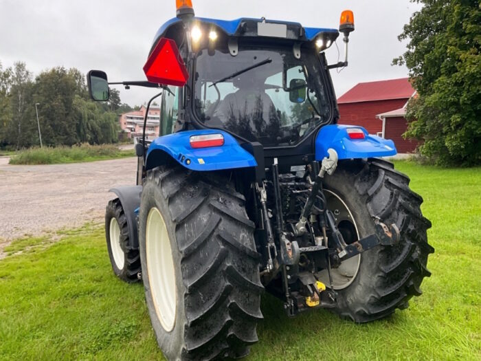 2015 New Holland T6.175AC - Image 5