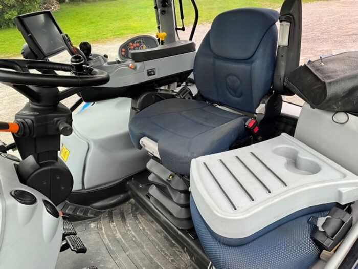 2015 New Holland T6.175AC - Image 9