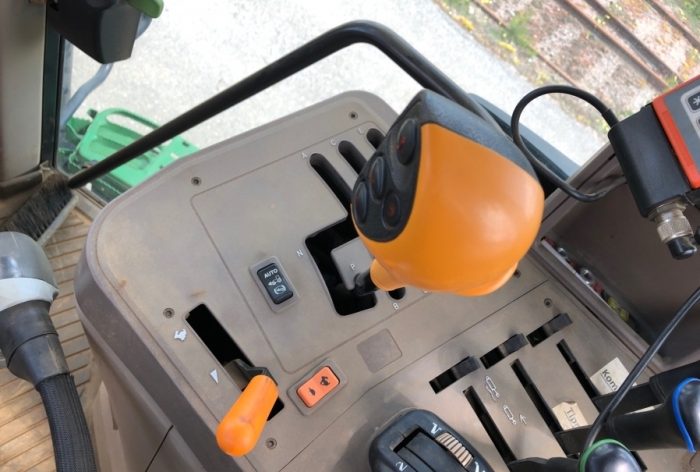 2015 John Deere 6170 M - Image 32