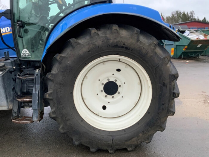2016 New Holland T6.165 - Image 9