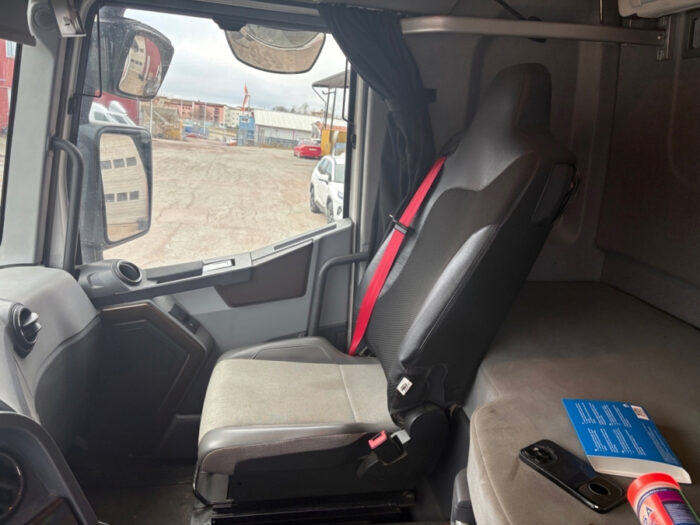 2016 Renault T 460 6×2 - Image 52