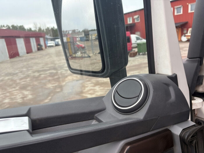 2016 Renault T 460 6×2 - Image 62