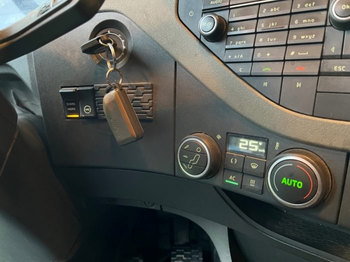 2016 Volvo FH 500 - Image 7