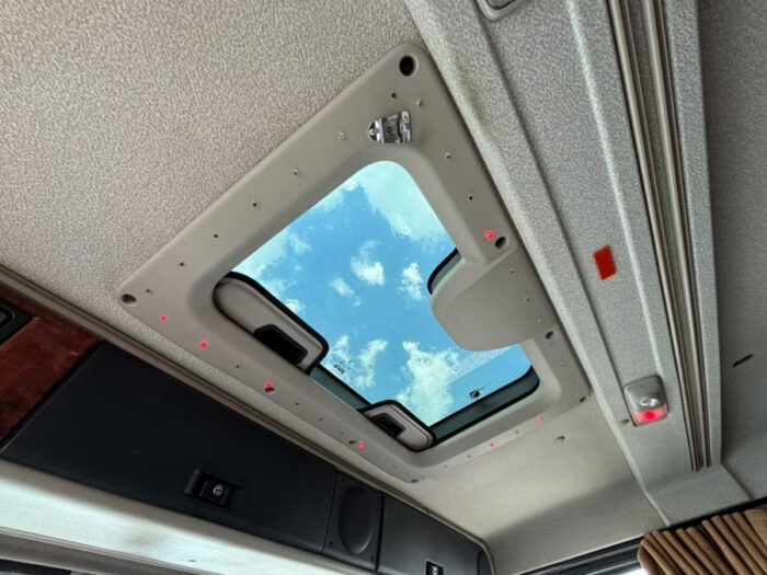 2017 DAF XF Euro 6 - Image 85