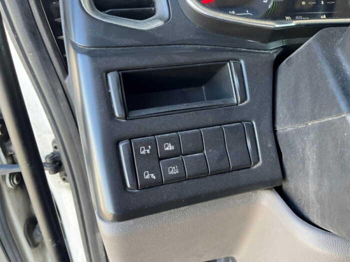 2017 Scania S520 - Image 47