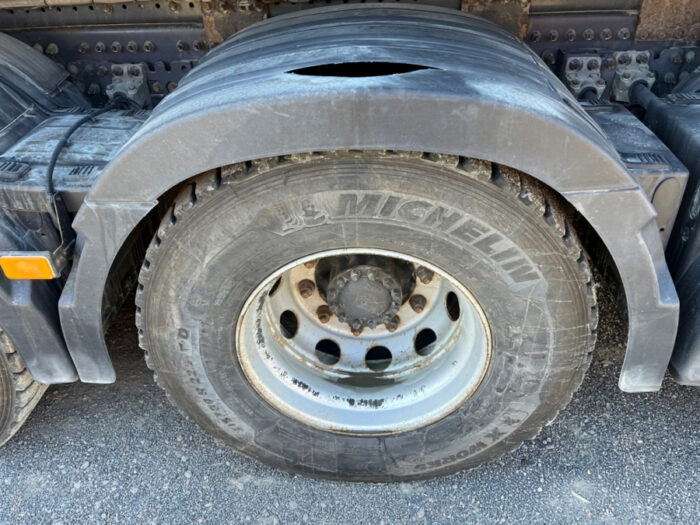 2017 Volvo FH 12.8 I shift - Image 15