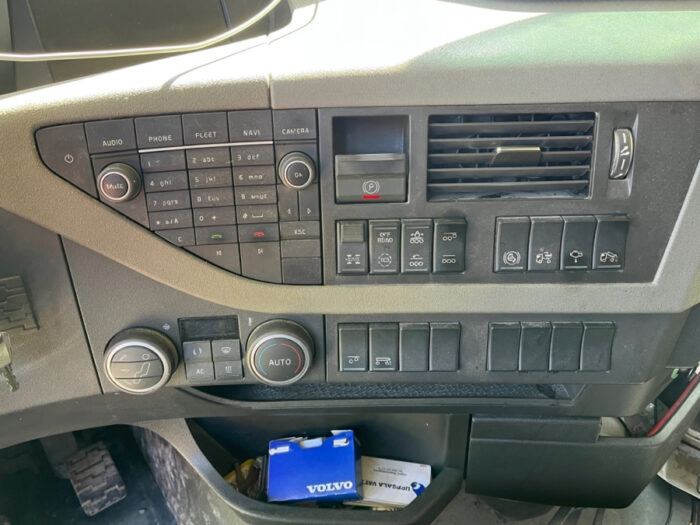 2017 Volvo FH 12.8 I shift - Image 33