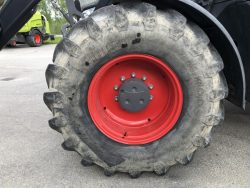 2017 Fendt 724 Vario - Image 14