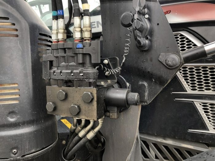 2017 Fendt 724 Vario - Image 35