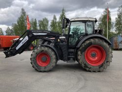 2017 Fendt 724 Vario - Image 8