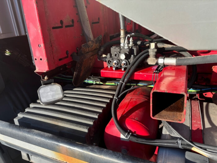 2018 Scania R 580 - Image 16