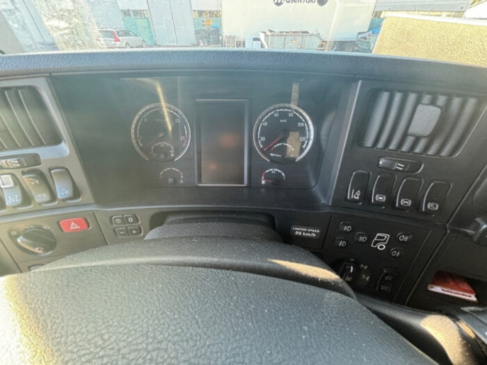 2018 Scania R 580 - Image 34