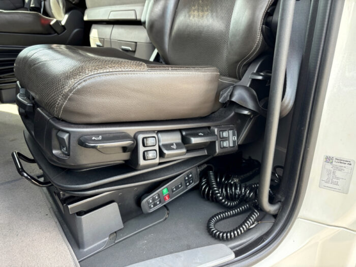 2018 Scania S 500 - Image 17