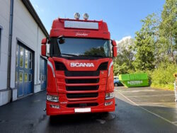 2018 Scania S 500 - Image 2