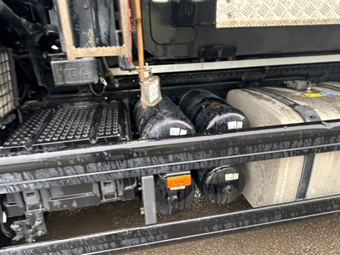 2018 Scania S730 - Image 12