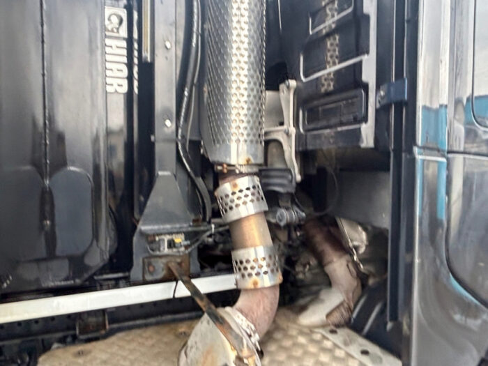 2018 Scania S730 - Image 40