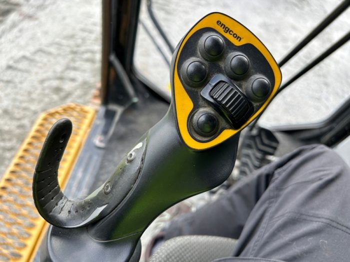 2018 CAT 320 Next Generation - Image 4