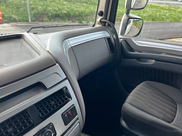 2019 DAF 480 XF - Image 102