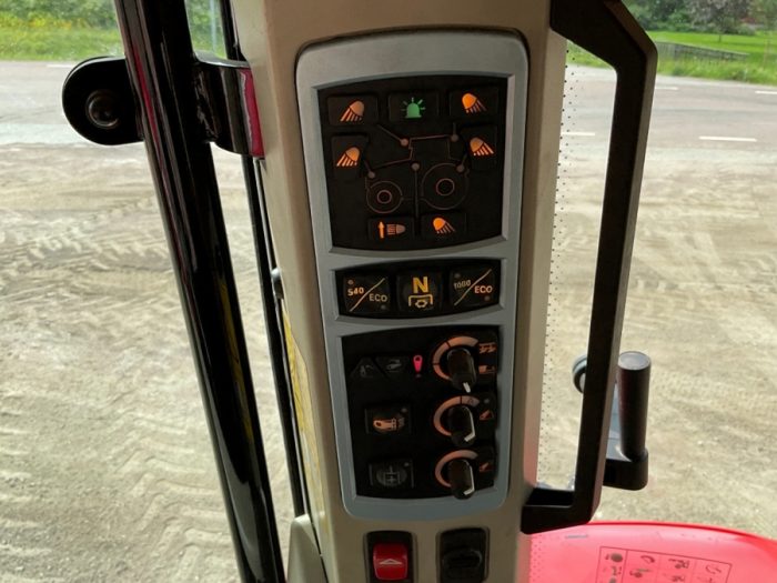 2019 Massey Ferguson S7719 - Image 41