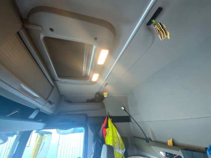 2020 MAN TGX 26.510 6X2-4 BL CH - Image 23