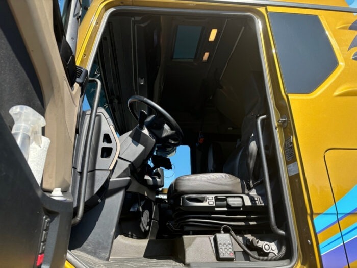 2020 MAN TGX 28.510 6X2-2 BL SA - Image 11