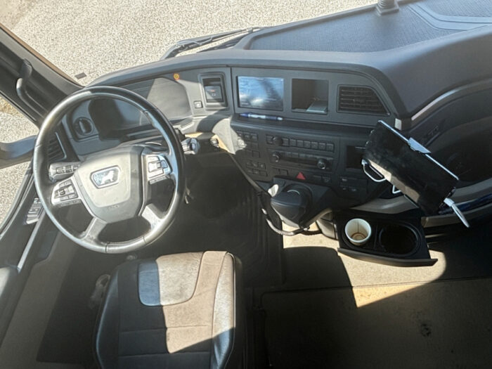 2020 MAN TGX 28.510 6X2-2 BL SA - Image 13