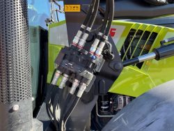 2020 Claas Arion 440 - Image 48