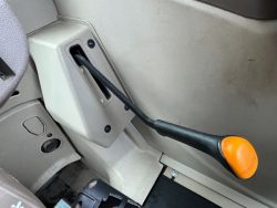 2020 John Deere 6120M - Image 28