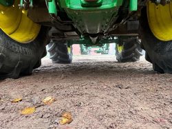 2020 John Deere 6120M - Image 30