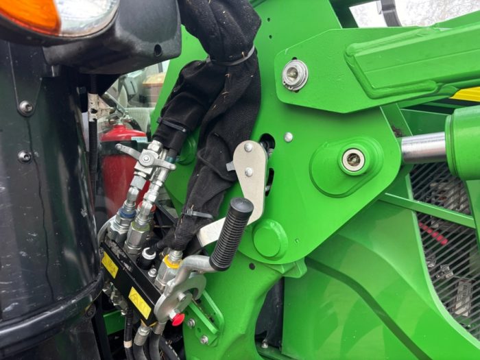 2020 John Deere 6120M - Image 49