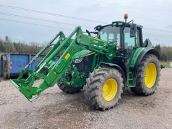 2020 John Deere 6120M
