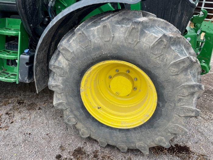 2020 John Deere 6120M - Image 13