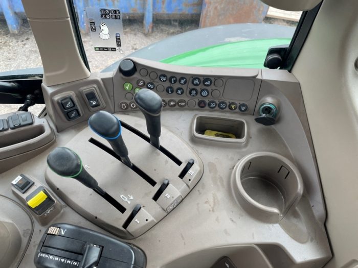 2020 John Deere 6120M - Image 37