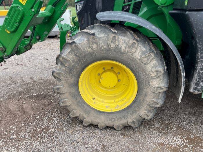 2020 John Deere 6120M - Image 7