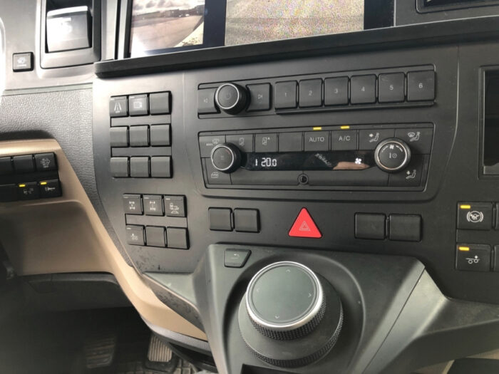 2021 MAN TGX 35,510 8X4-4 BL CH - Image 25