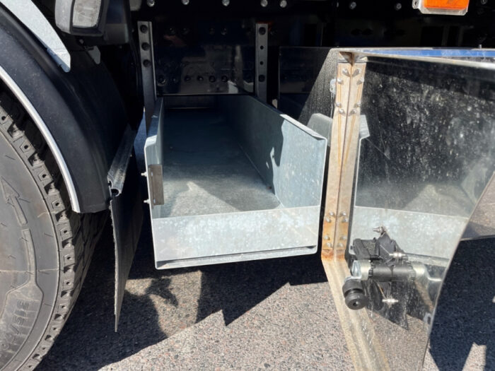 2023 Volvo FH 64 R - Image 11