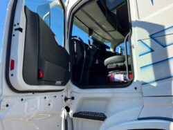 2023 Volvo FH 64 R - Image 37