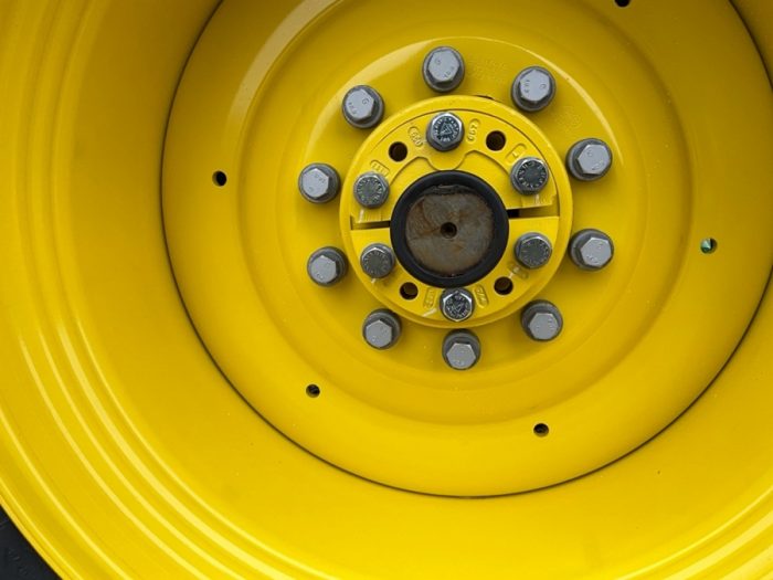 2023 John Deere 6R185 - Image 21