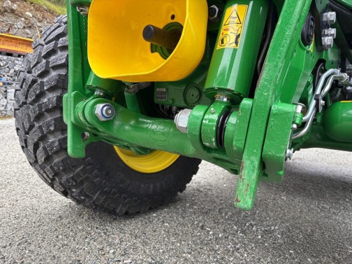 2023 John Deere 6R 185 - Image 17