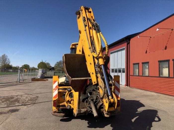 JCB 4CX - Image 18