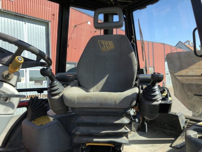 JCB 4CX - Image 19