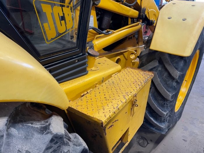 JCB 4CX - Image 33