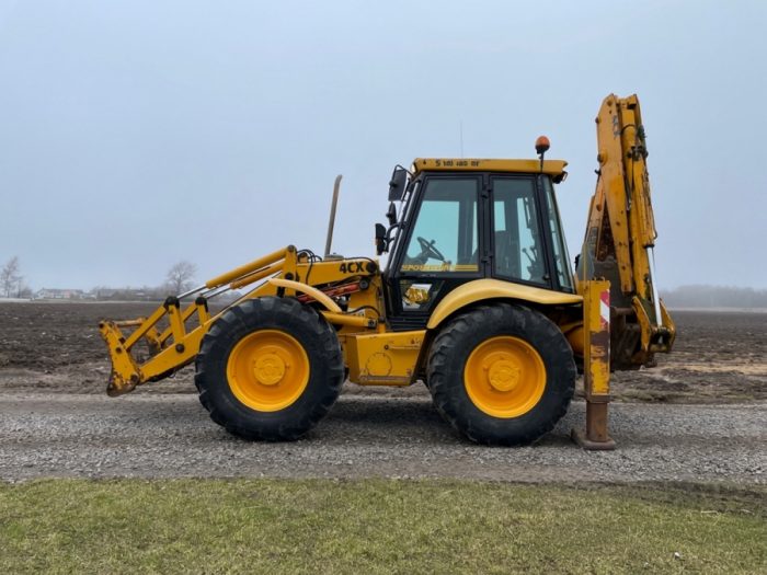 JCB 4CX - Image 4